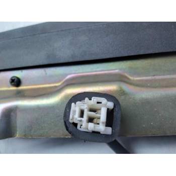 Recambio de luz central de freno para mitsubishi space star (dg0) 1600 referencia OEM IAM SAEU94D0T  