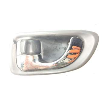 MANETA INTERIOR DELANTERA IZQUIERDA MB842875 
