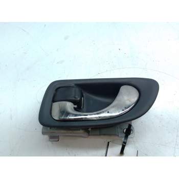MANETA INTERIOR TRASERA IZQUIERDA MB842875 