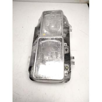 Recambio de faro izquierdo para ebro l35 perkins referencia OEM IAM 302121760 304118482 HELLA 24V