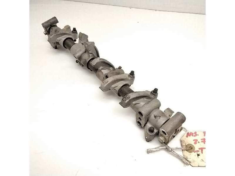 Recambio de eje balancines para nissan terrano/terrano.ii (r20) referencia OEM IAM   