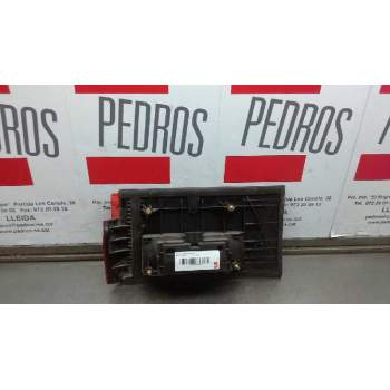 Recambio de piloto trasero izquierdo para seat toledo (1l) referencia OEM IAM 1L0945093D  26304