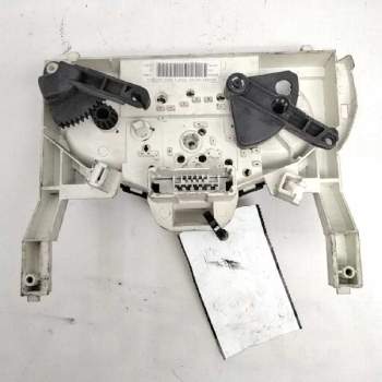 Recambio de mando calefaccion aire acondicionado para renault trafic caja cerrada (ab 4.01) referencia OEM IAM 090928  
