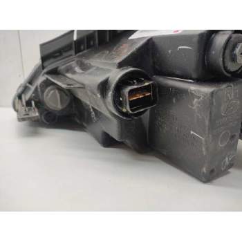Recambio de faro derecho para hyundai i10 referencia OEM IAM 921020X0  