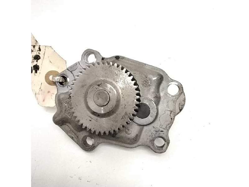 Recambio de bomba aceite para nissan terrano/terrano.ii (r20) 2.7 turbodiesel referencia OEM IAM 007090505700  