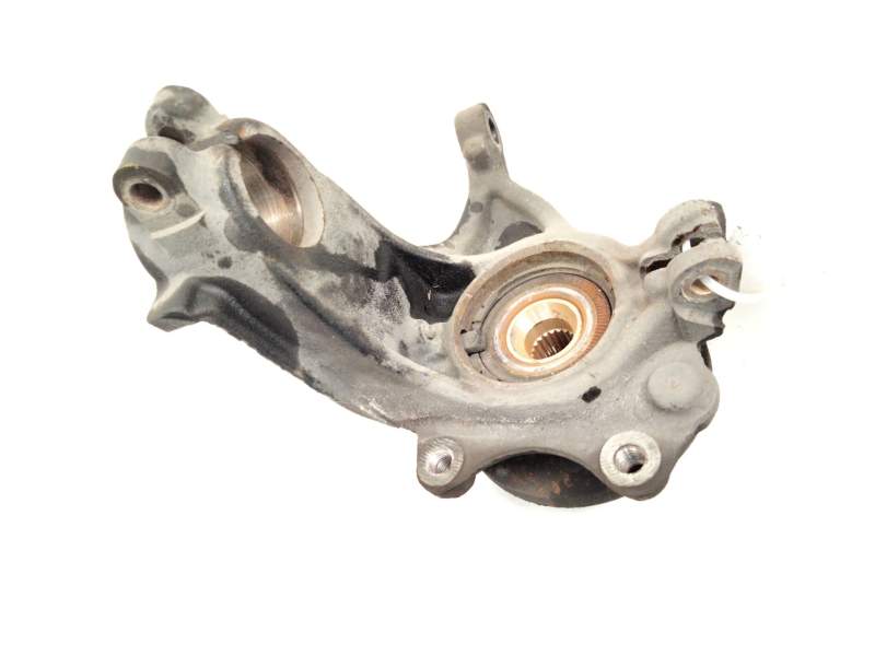 Recambio de mangueta delantera derecha para peugeot 208 i (ca_, cc_) 1.2 thp 110 referencia OEM IAM 1607557580  