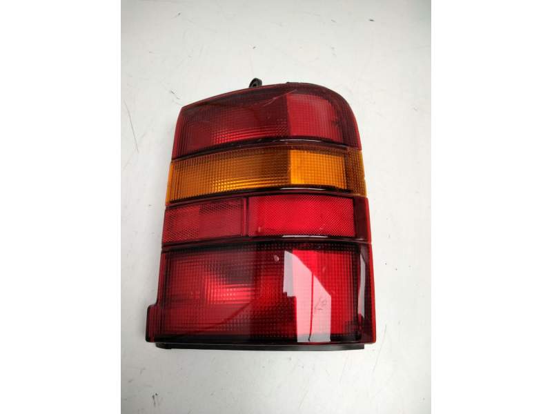 Recambio de piloto trasero derecho para nissan serena (c23) 2.0 d (kvjc23) referencia OEM IAM 265509C001  