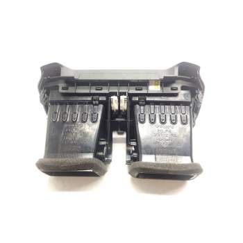Recambio de aireador central para volvo v40 cross country referencia OEM IAM 7360300  