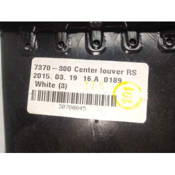 Recambio de aireador central para volvo v40 cross country referencia OEM IAM 7360300  