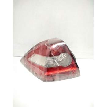 Recambio de piloto trasero izquierdo para renault megane ii classic berlina confort authentique referencia OEM IAM 8200142682  
