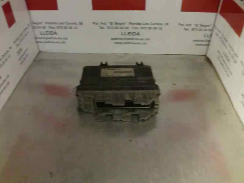 Recambio de centralita motor uce para skoda favorit (781) 1.3 referencia OEM IAM 0261200791 26SA3398 17611165