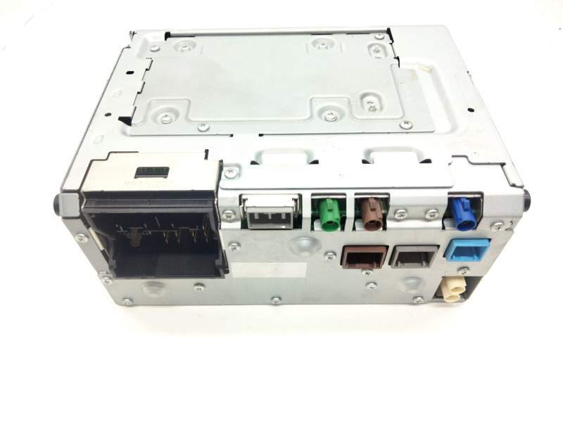 Recambio de sistema audio / radio cd para volvo v40 cross country referencia OEM IAM 31444011AA  