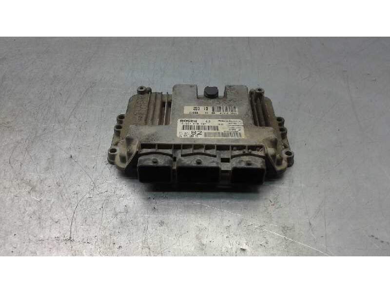 Recambio de centralita motor uce para peugeot 206 berlina x-line referencia OEM IAM 0281010707 9647158080 BOSCH