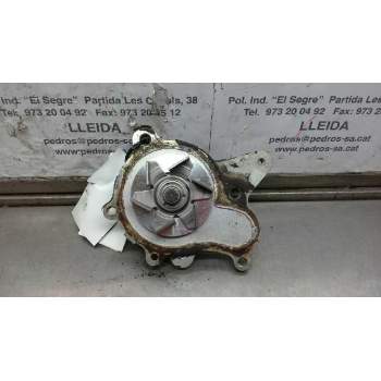 Recambio de bomba agua para kia carens 2.0 crdi lx monovolumen referencia OEM IAM   