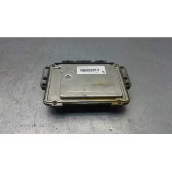 Recambio de centralita motor uce para peugeot 206 berlina x-line referencia OEM IAM 0281010707 9647158080 BOSCH
