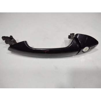 MANETA EXTERIOR DELANTERA IZQUIERDA A2047500170 