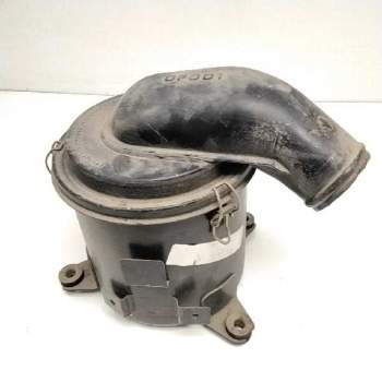 Recambio de caja filtro de aire para nissan terrano/terrano.ii (r20) 2.7 turbodiesel referencia OEM IAM 0F001  