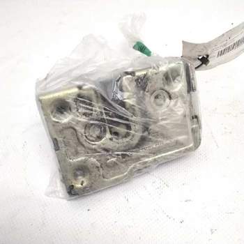 Recambio de cerradura puerta delantera derecha para renault master desde ´98 2.8 tdi referencia OEM IAM   