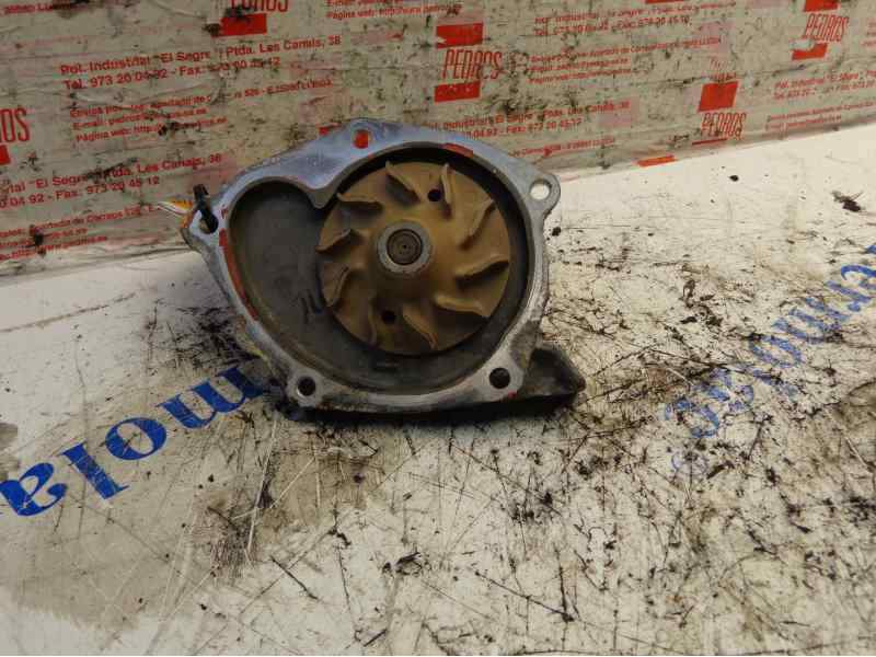 Recambio de bomba agua para renault scenic ii 1.9 dci diesel referencia OEM IAM 357825 4F16X4 