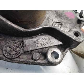 Recambio de bomba agua para renault scenic ii 1.9 dci diesel referencia OEM IAM 357825 4F16X4 