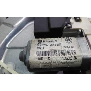 Recambio de elevalunas trasero derecho para seat leon (1m1) sport referencia OEM IAM 1C0959812A  
