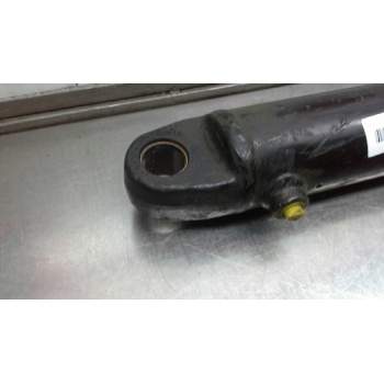 Recambio de piston hidraulico para » otros... premium 370 26 g 6x2 referencia OEM IAM 586102G001 586102G001 