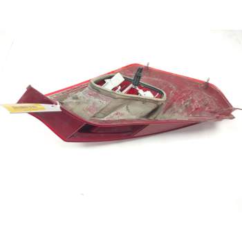 Recambio de piloto trasero derecho para ford fiesta vi (cb1, ccn) 1.4 tdci referencia OEM IAM 8A6113404  