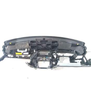 Recambio de salpicadero para mercedes-benz clase e (w212) e 350 cdi (212.023) referencia OEM IAM A2126802387  