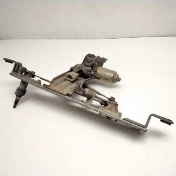 Recambio de motor limpia trasero para nissan terrano (wd21) 2.4 cat referencia OEM IAM   