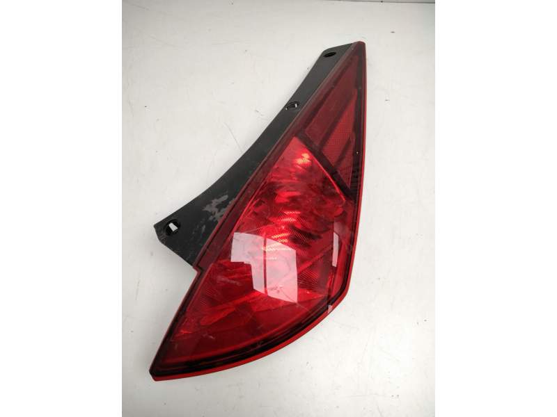 Recambio de piloto trasero derecho para nissan 350z coupé (z33) 3.5 referencia OEM IAM 26550CD40A  
