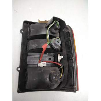 Recambio de piloto trasero izquierdo para nissan serena (c23) 2.0 d (kvjc23) referencia OEM IAM 265559C000  