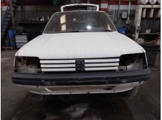 peugeot 205 berlina del año 1992