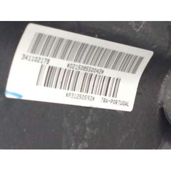 Recambio de volante para volvo v40 cross country referencia OEM IAM 34110217B  