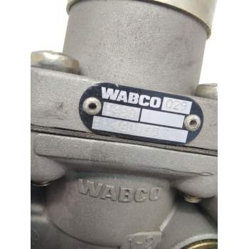 Recambio de valvula aire para mercedes-benz actros referencia OEM IAM 9753034730 4604657 REGULADORA DE PRESION