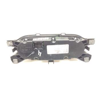 Recambio de mando climatizador para iveco daily vi furgoneta 33s16, 35s16, 35c16, 40c16, 50c16 referencia OEM IAM 5801640589  