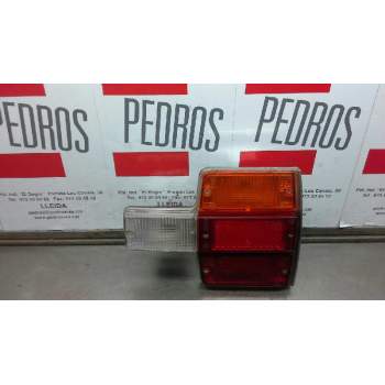 Recambio de piloto trasero derecho para seat 131 1.6 referencia OEM IAM FARES 01279 03243 28200