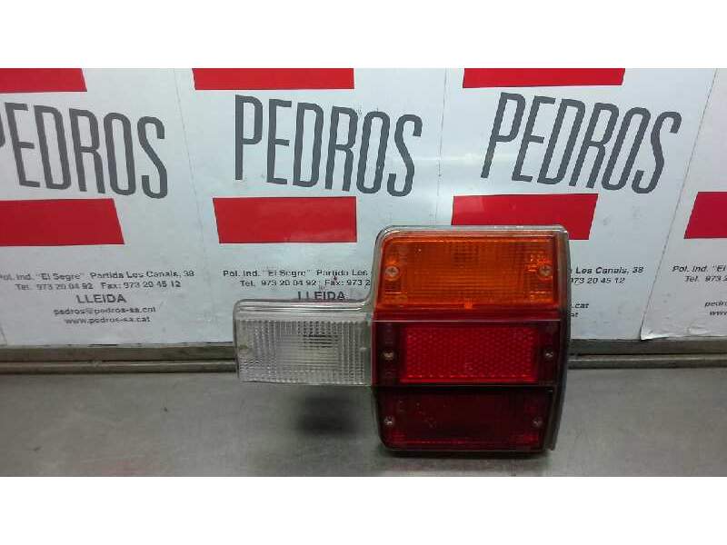 Recambio de piloto trasero derecho para seat 131 1.6 referencia OEM IAM FARES 01279 03243 28200