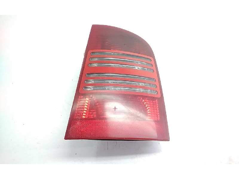 Recambio de piloto trasero derecho para skoda octavia combi (1u5) ambiente referencia OEM IAM 1U9945096 1U9945112 
