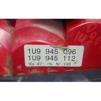 Recambio de piloto trasero derecho para skoda octavia combi (1u5) ambiente referencia OEM IAM 1U9945096 1U9945112 