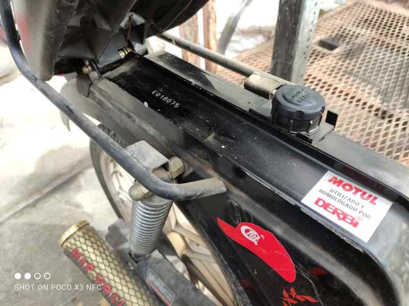 derbi variant 50 del año 2000