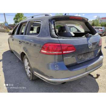 volkswagen passat variant (365) del año 2011