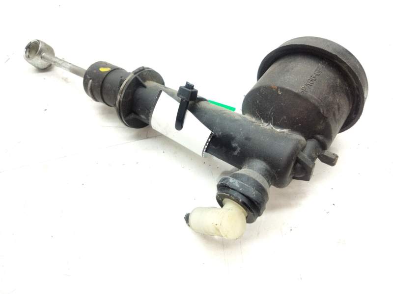 Recambio de bombin pedal embrague para iveco daily vi furgoneta 33s16, 35s16, 35c16, 40c16, 50c16 referencia OEM IAM FT39Z8607A 