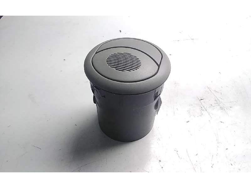 Recambio de aireador derecho para fiat punto berlina (188) 1.2 8v class referencia OEM IAM   