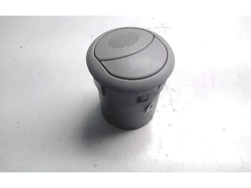 Recambio de aireador izquierdo para fiat punto berlina (188) 1.2 8v class referencia OEM IAM   