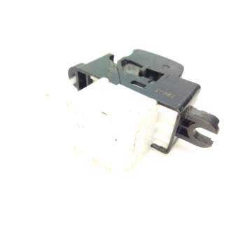 Recambio de mando elevalunas trasero izquierdo para nissan x-trail (t30) dci cat referencia OEM IAM   
