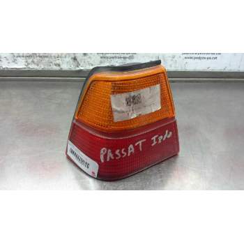 Recambio de piloto trasero izquierdo para volkswagen passat (321/323/331) referencia OEM IAM 321945111T  28515