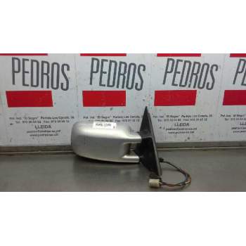 RETROVISOR DERECHO 