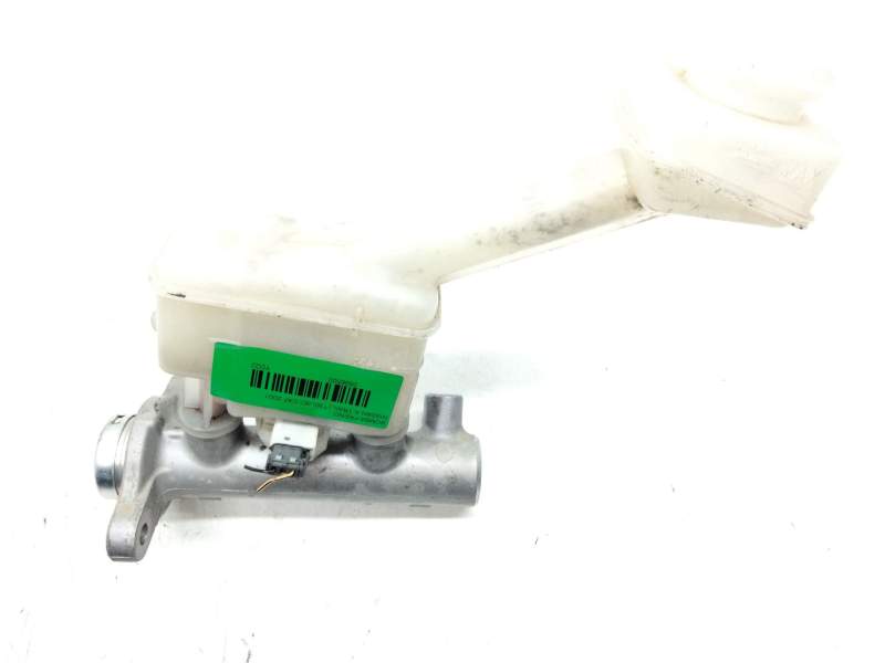 Recambio de bomba freno para nissan x-trail (t30) dci cat referencia OEM IAM 460108H91A  