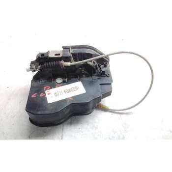 Recambio de cerradura puerta delantera derecha para bmw serie 1 berlina (e81/e87) 118d referencia OEM IAM 7167068  