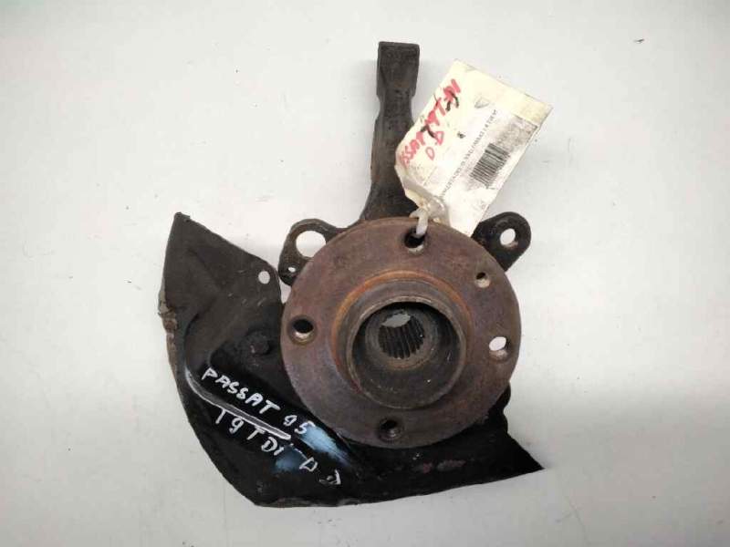 Recambio de mangueta delantera derecha para » otros... premium 370 26 g 6x2 referencia OEM IAM   28647